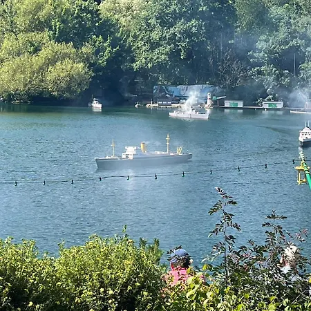 Robyn's Only 3* Scarborough