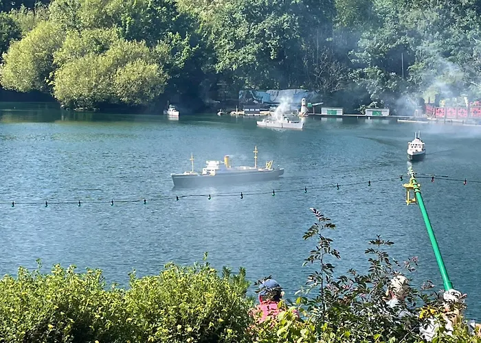 Robyn's Only 3* Scarborough